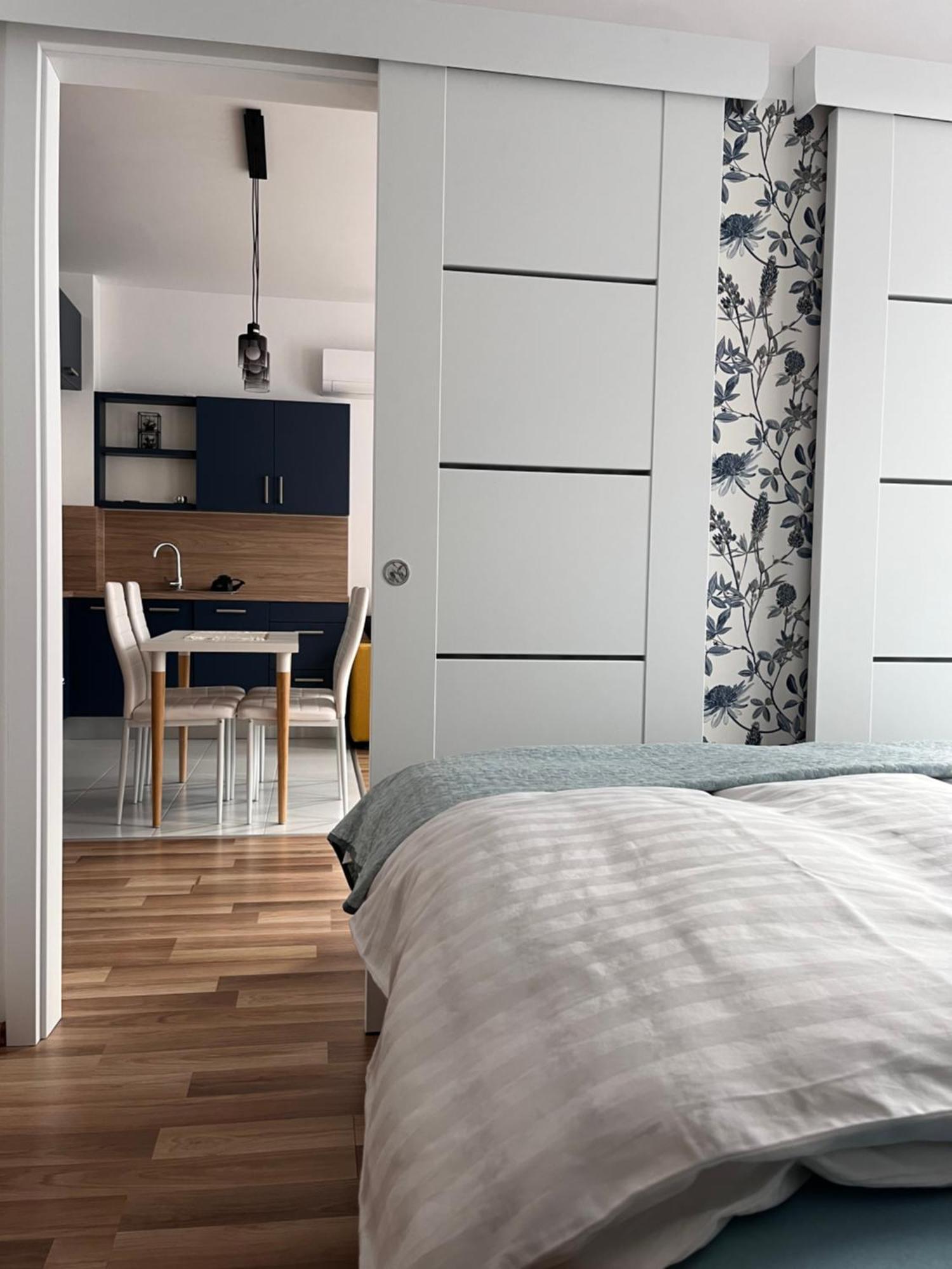 One Step Apartman - City Center With Self Check-In Szombathely Kültér fotó